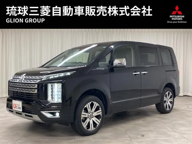 Mitsubishi Delica D:5