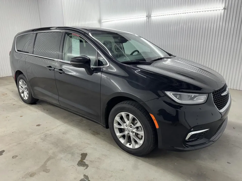 Chrysler Pacifica 2023 photo 5