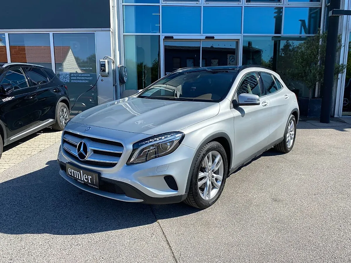Mercedes-Benz Gla Class 2014 photo 2