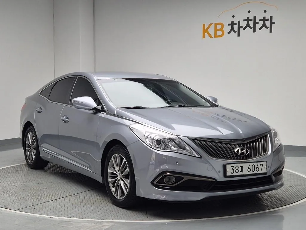 Hyundai Grandeur 2016 photo 4