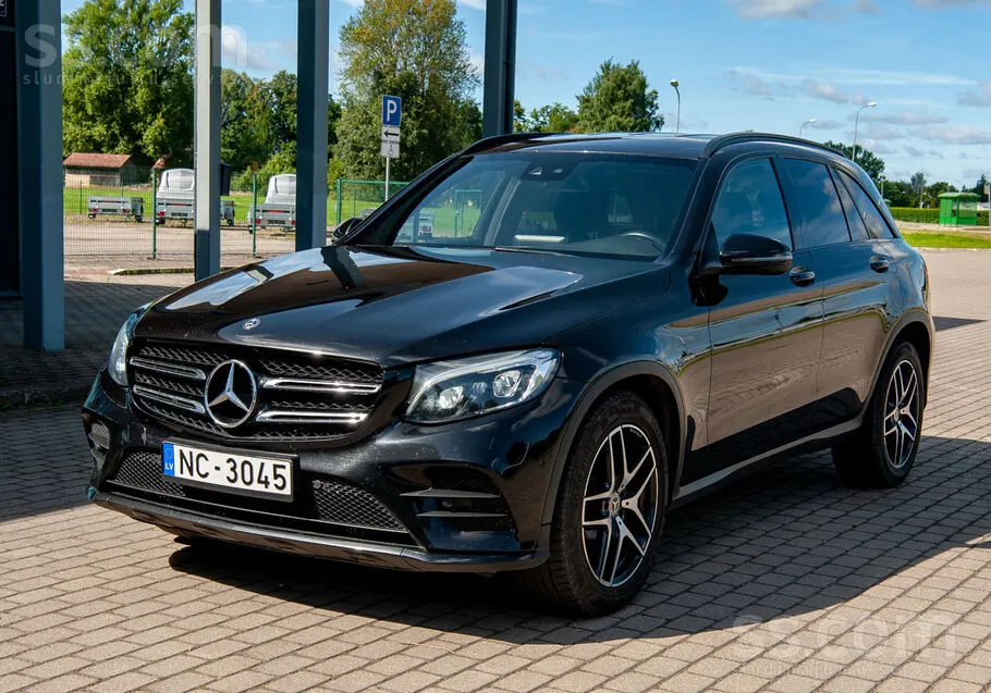 Mercedes-Benz Glc 2017 photo 2