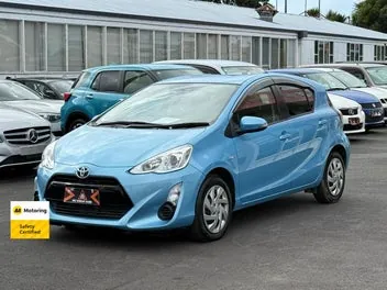 Toyota Aqua 2015 photo 4