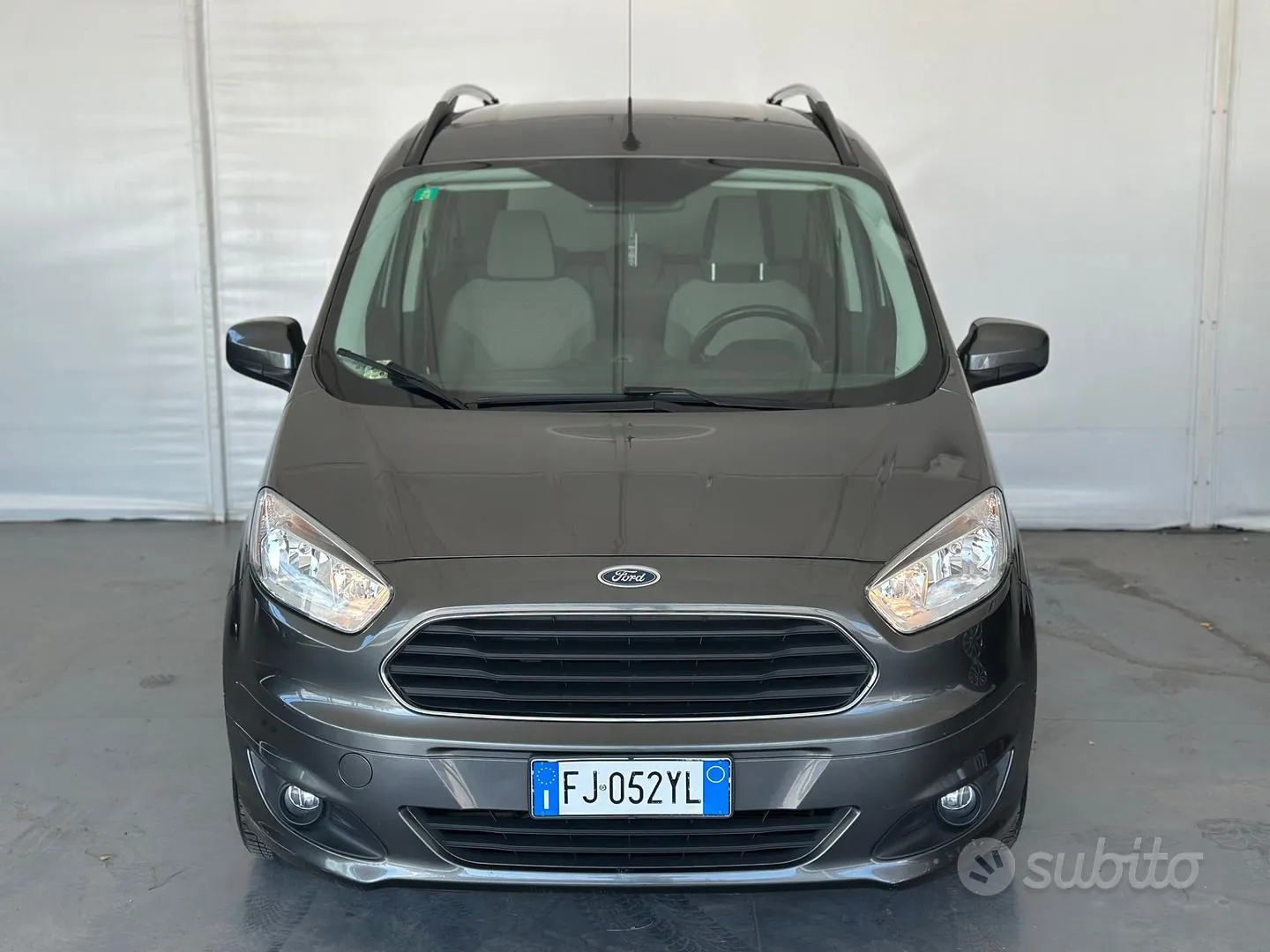 Ford Tourneo Courier 2017 photo 2