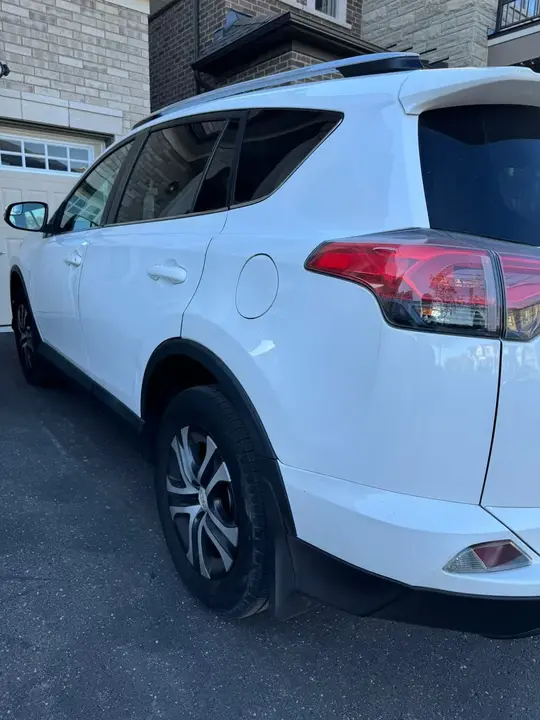 Toyota Rav4 2013 photo 4