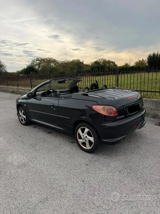 Peugeot 206 2005 photo 2