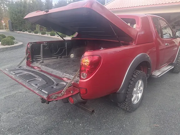 Mitsubishi L200 Club Cab 2007 photo 5