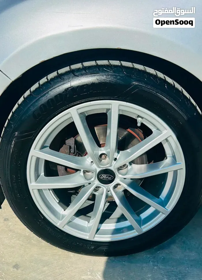 Ford Focus 2018 photo 3