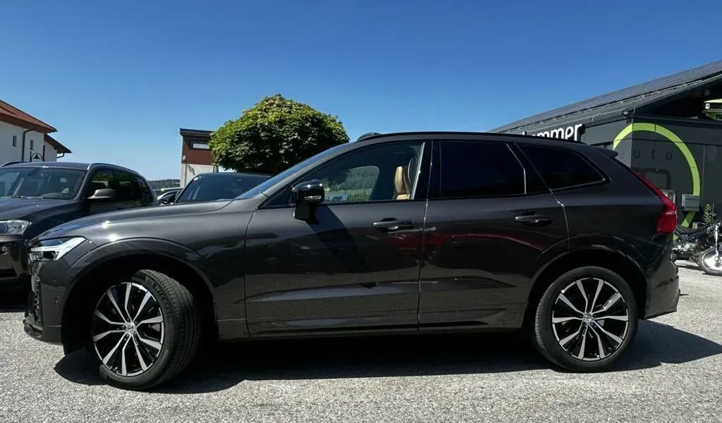 Volvo Xc60 2024 photo 2