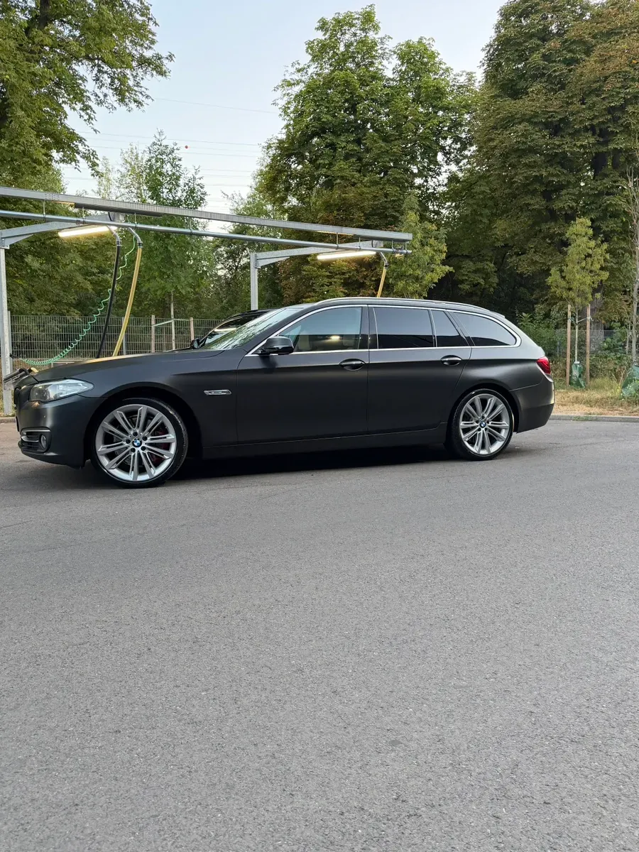 BMW 5 Series 2014 photo 2