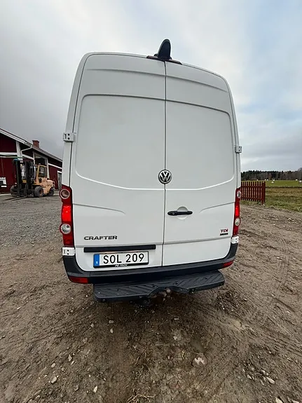 Volkswagen Crafter 35 2016 photo 3