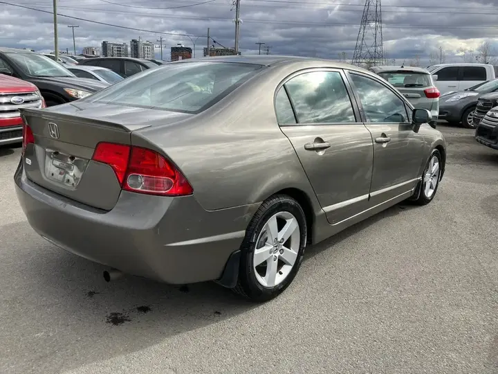 Honda Civic 2008 photo 5