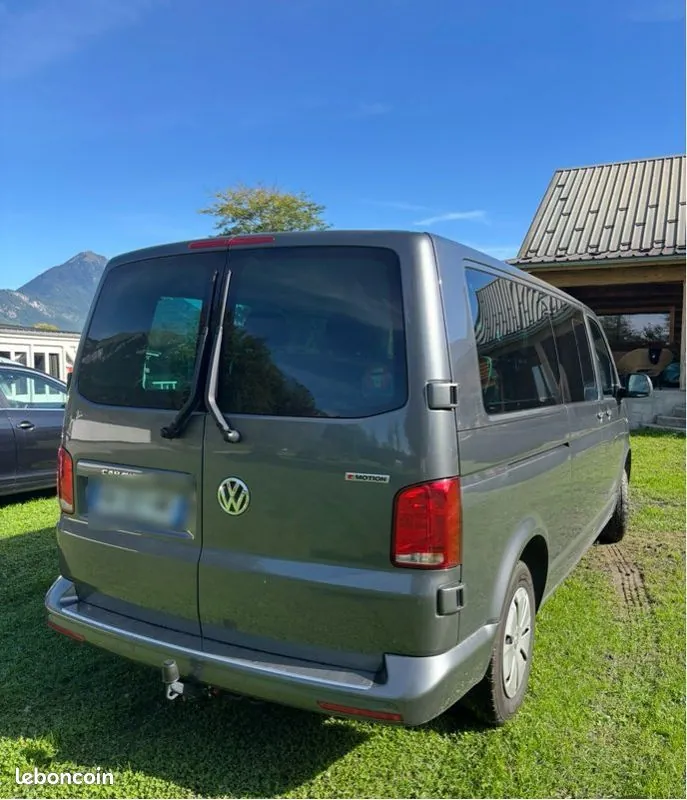 Volkswagen Caravelle 2024 photo 2
