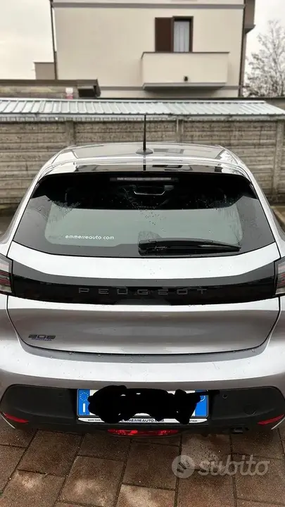 Peugeot 208 2025 photo 3