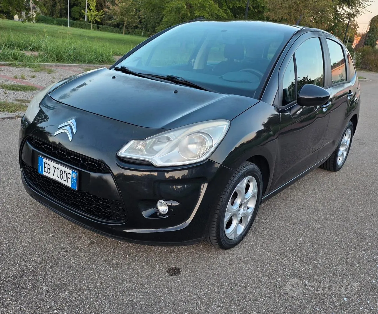 Citroen C3 2010 photo 2