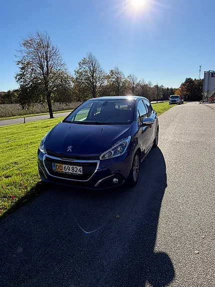 Peugeot 208 2016 photo 4