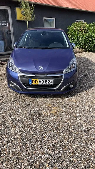 Peugeot 208