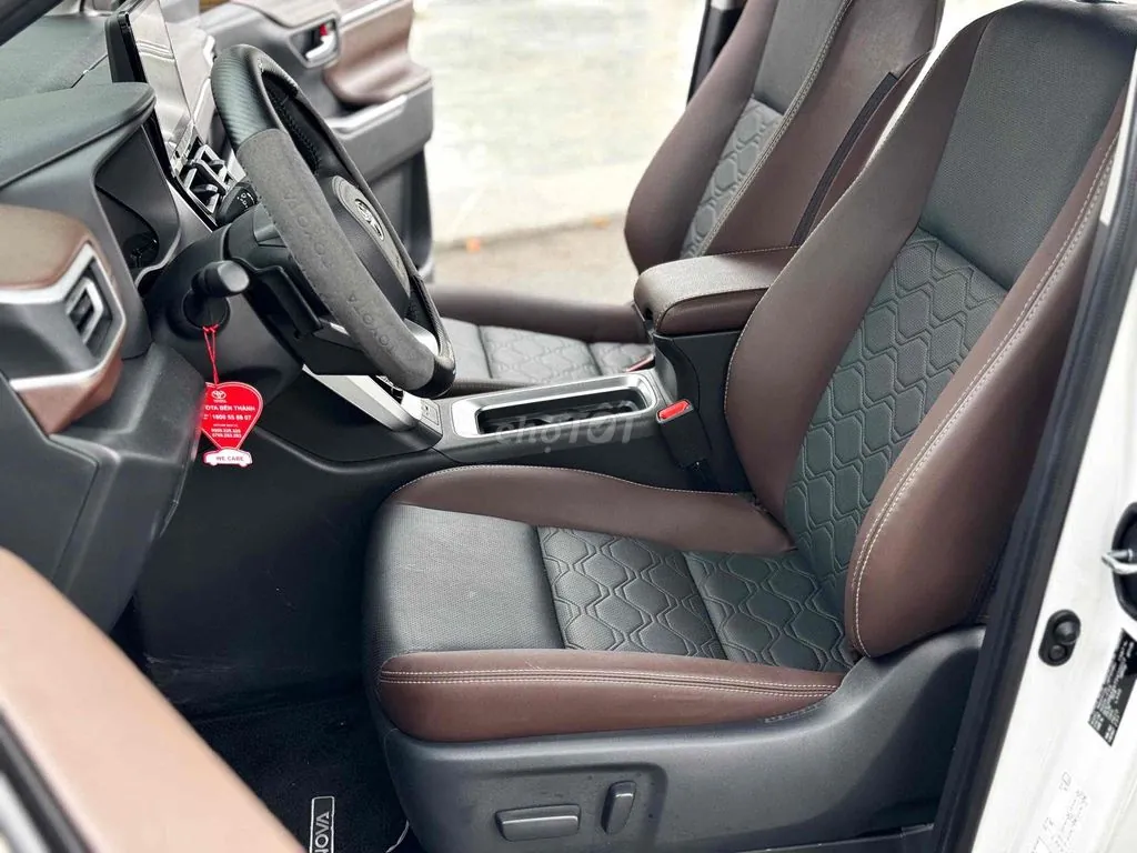Toyota Innova Cross 2026 photo 4