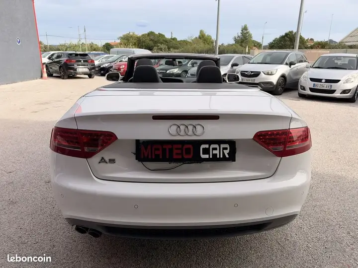 Audi A5 2011 photo 4