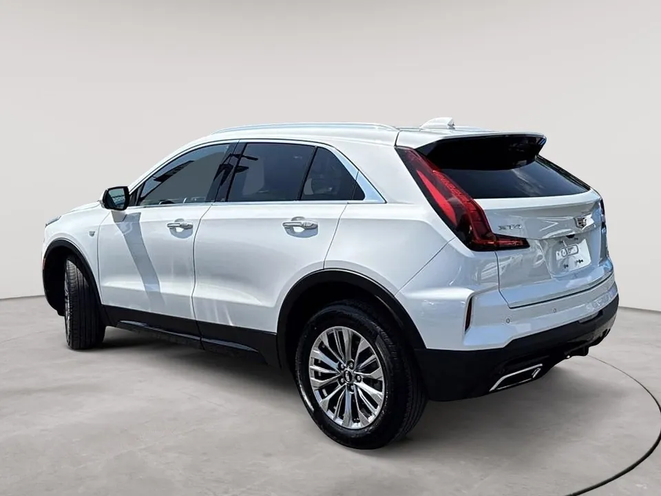Cadillac Xt4 2024 photo 3