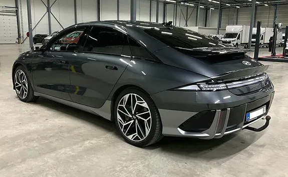 Hyundai Ioniq 6 2023 photo 2