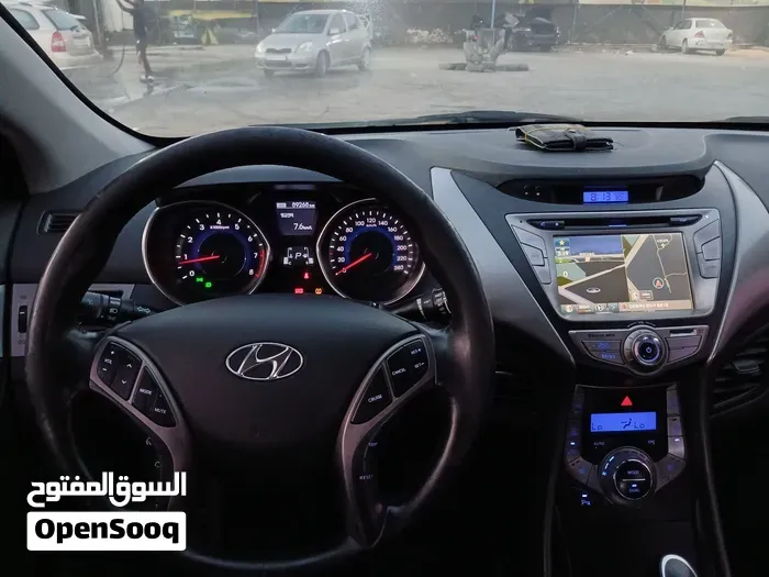 Hyundai Avante 2014 photo 4