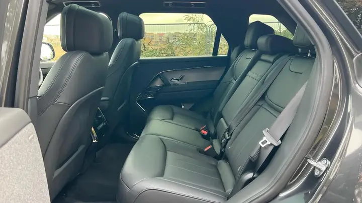 Land Rover Range Rover Sport 2026 photo 4