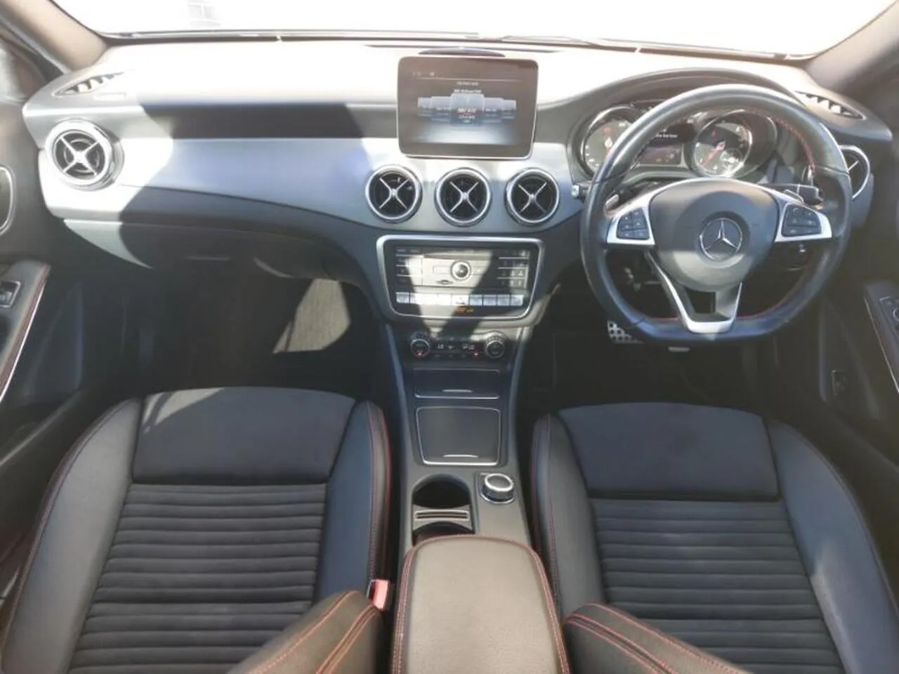 Mercedes-Benz Gla 2018 photo 3