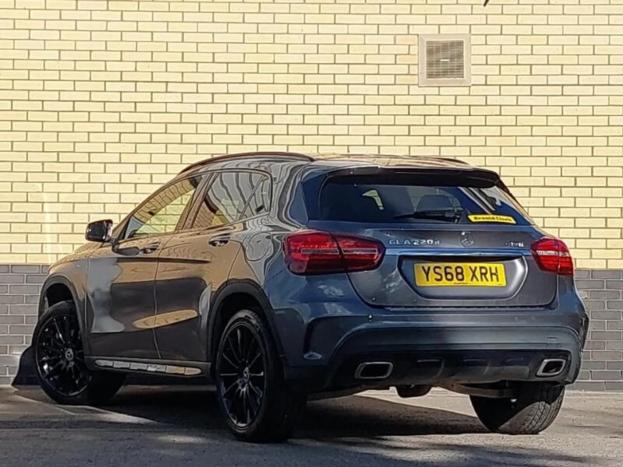 Mercedes-Benz Gla 2018 photo 2