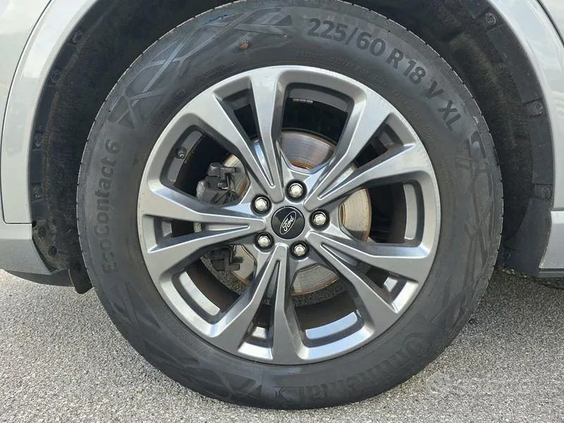 Ford Kuga 2023 photo 5