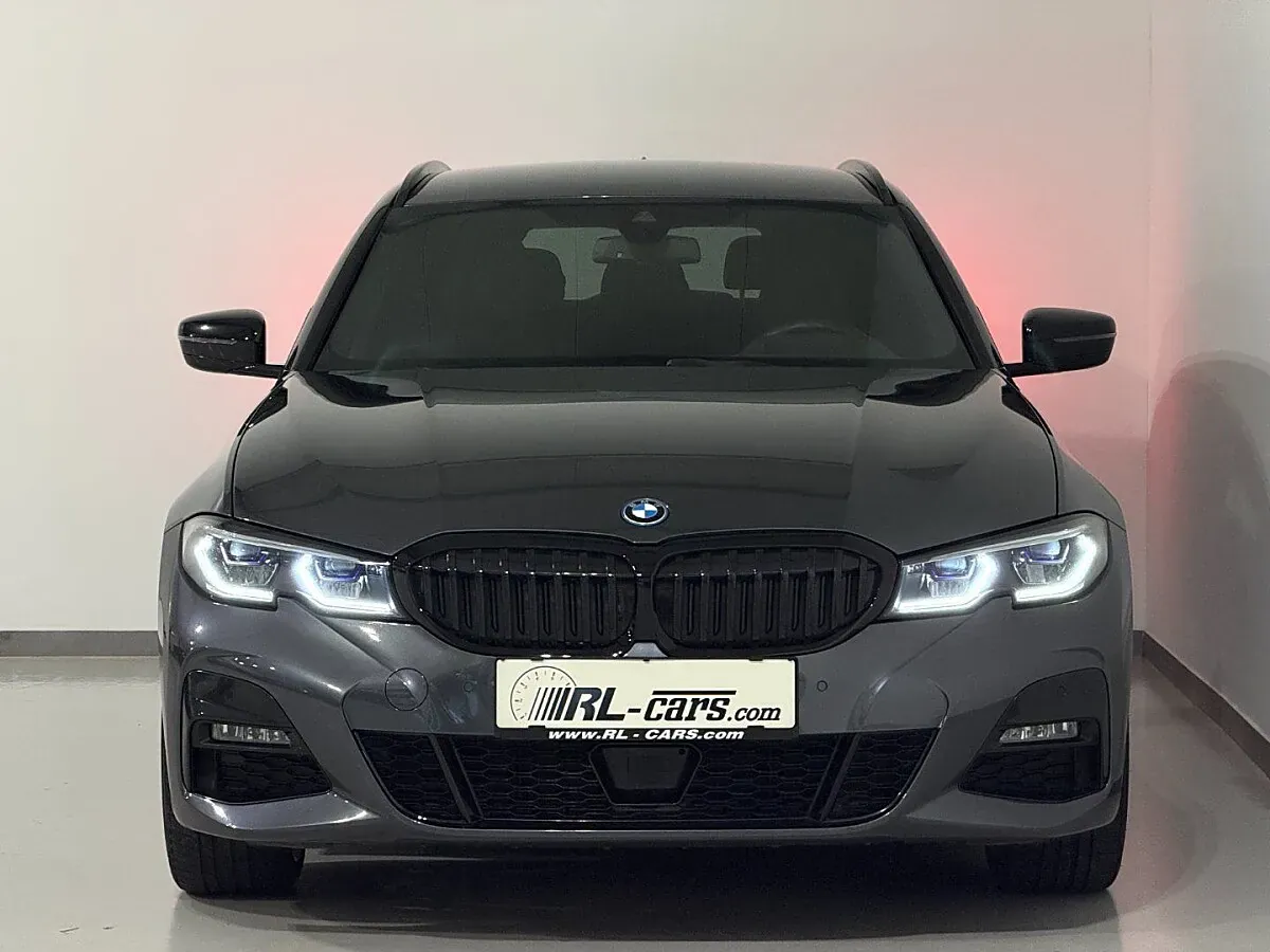 BMW 3 Series 2021 photo 3