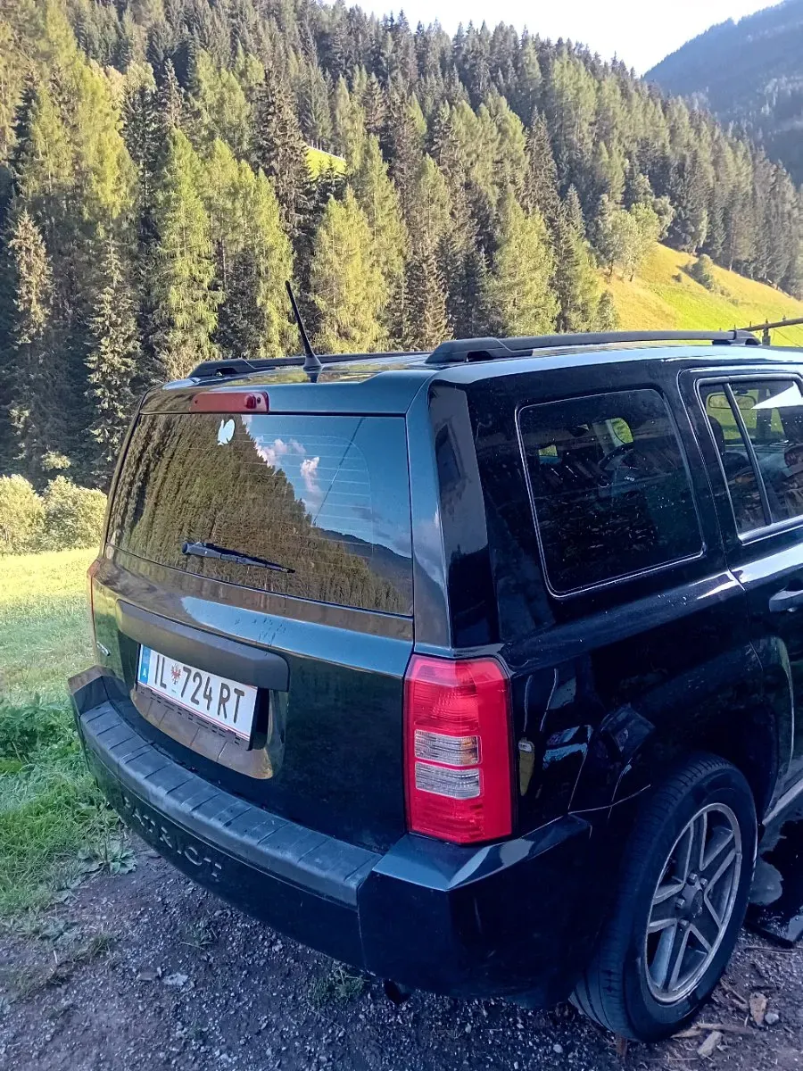Jeep Patriot 2010 photo 3
