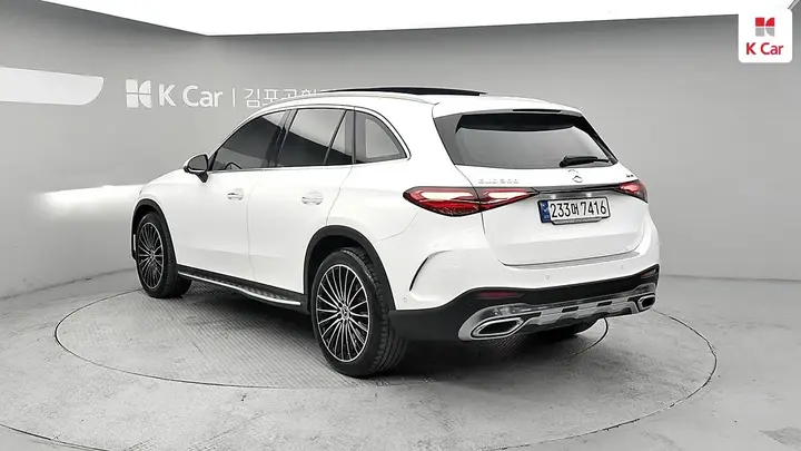 Mercedes-Benz Glc 2024 photo 2