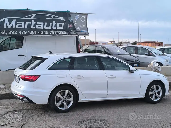 Audi A4 Avant 2022 photo 4