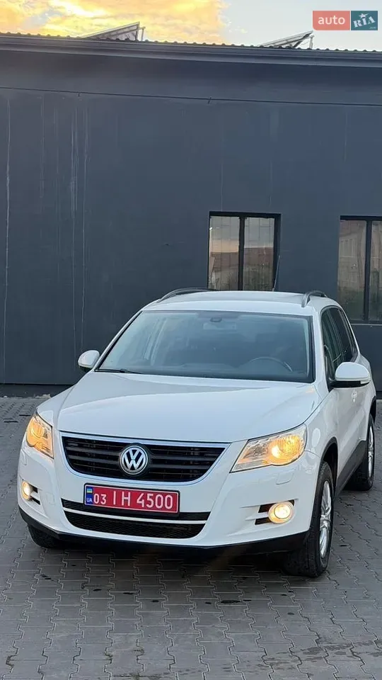 Volkswagen Tiguan 2008 photo 3