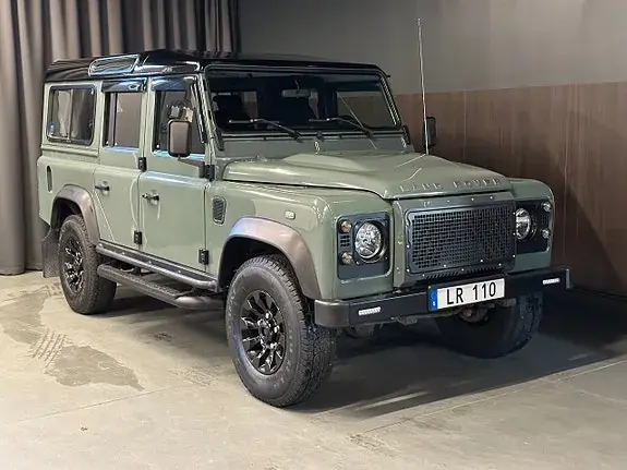 Land Rover Defender 110 2011 photo 5