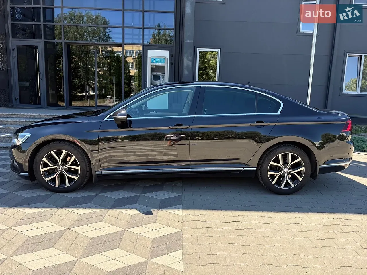 Volkswagen Passat 2017 photo 5