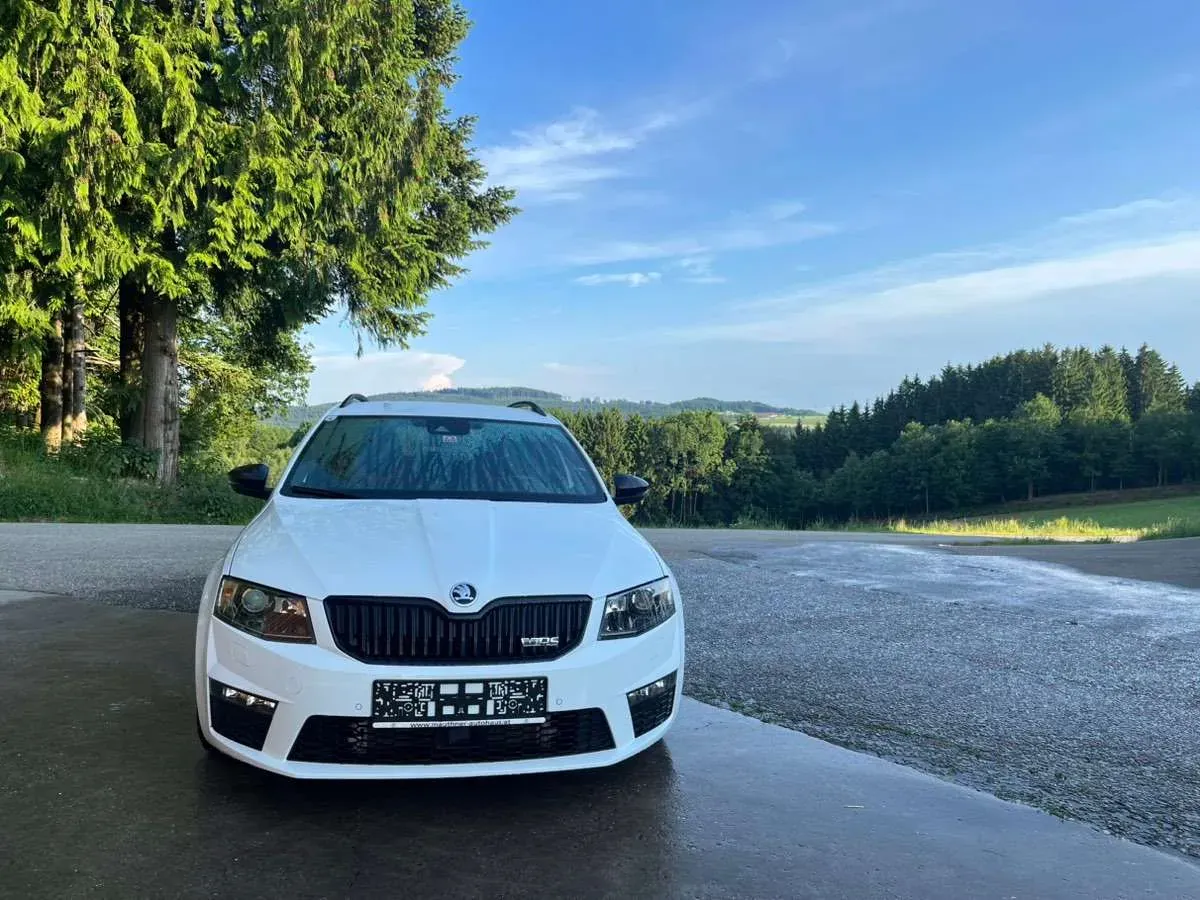 Skoda Octavia 2016 photo 3