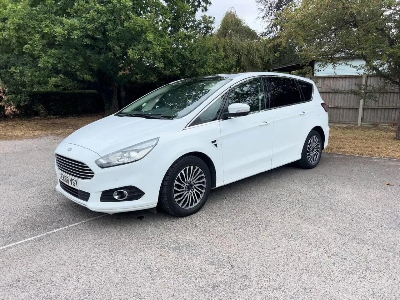 Ford S-Max 2018 photo 2