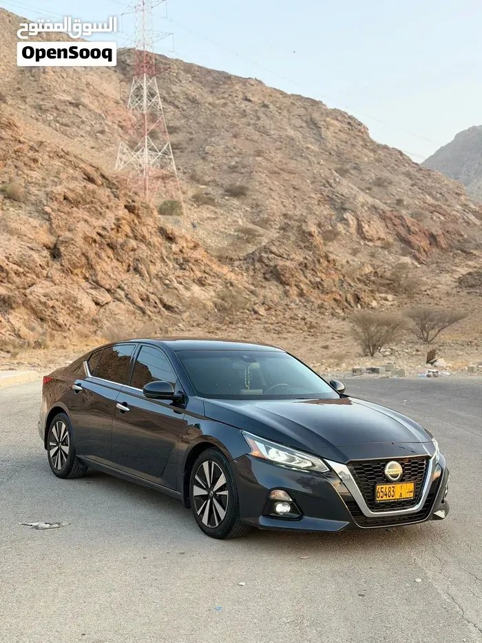 Nissan Altima 2020 photo 2