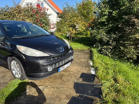 Peugeot 207 2008 photo 5
