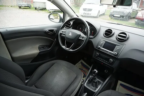 Seat Ibiza 2016 photo 5