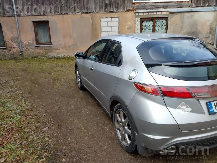 Honda Civic 2007 photo 4