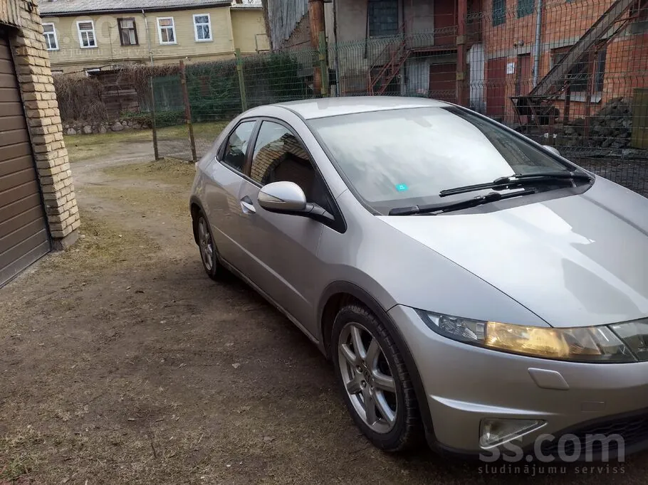 Honda Civic 2007 photo 2