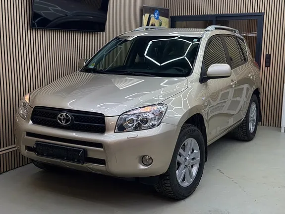 Toyota Rav4 2007 photo 2