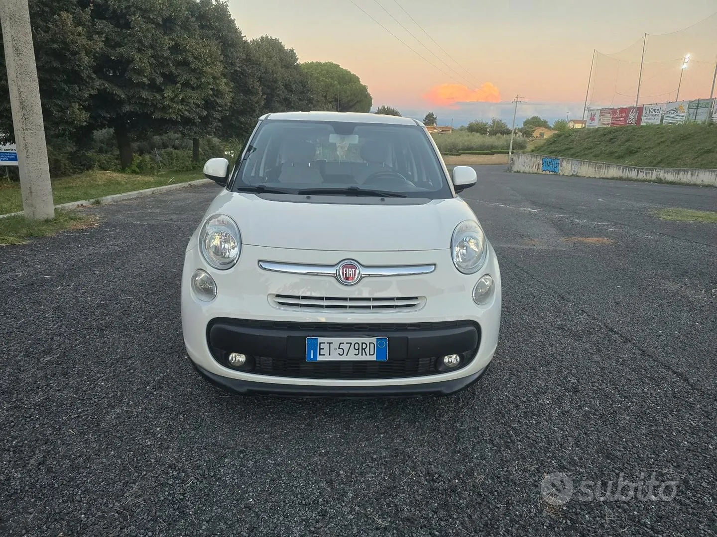 Fiat 500L 2014 photo 2