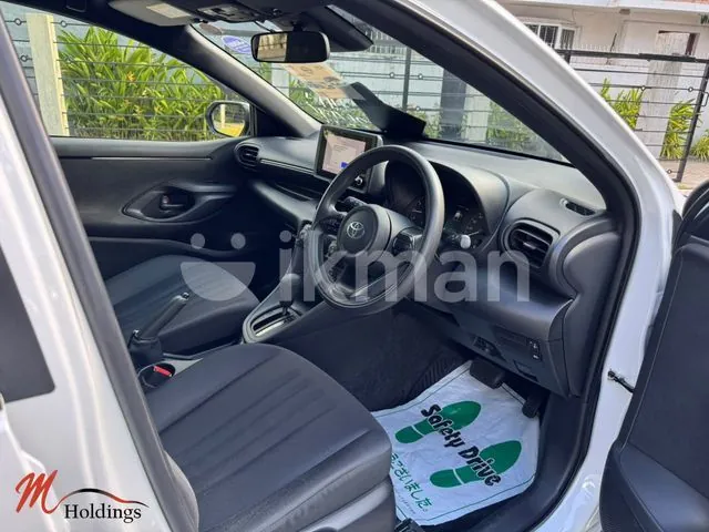 Toyota Yaris 2024 photo 2
