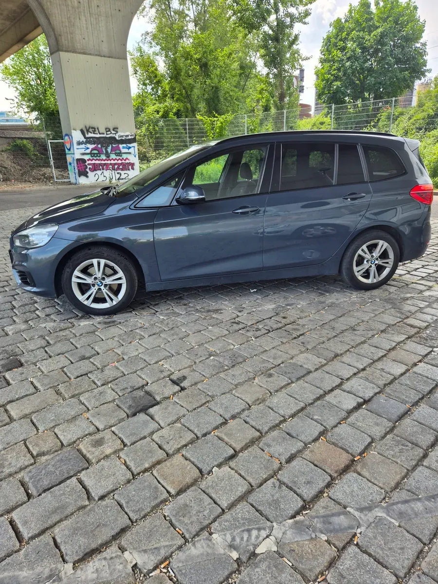 BMW 2 Series 2015 photo 2