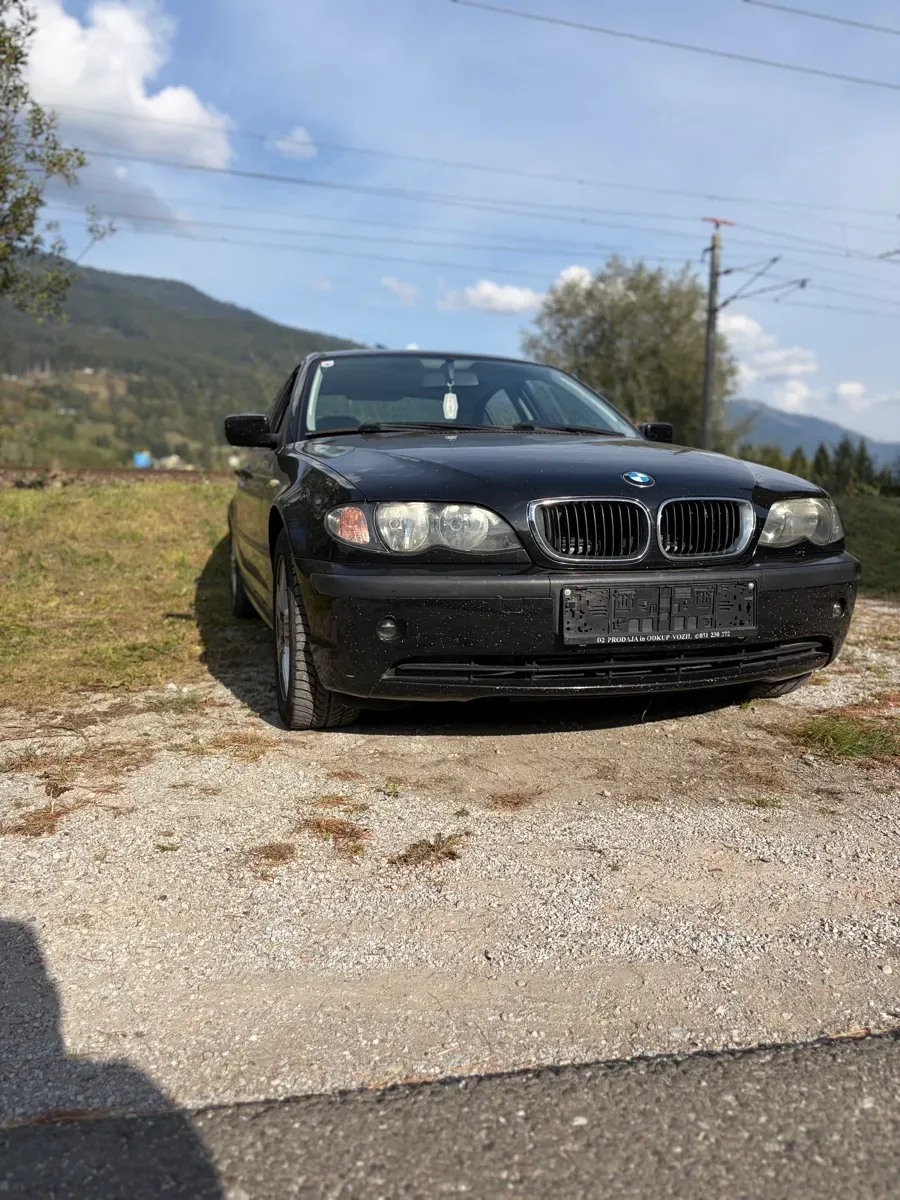 BMW 3 Series 2003 photo 3