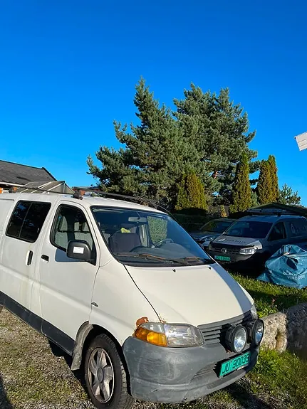 Toyota Hiace 2005 photo 4