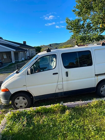 Toyota Hiace 2005 photo 5